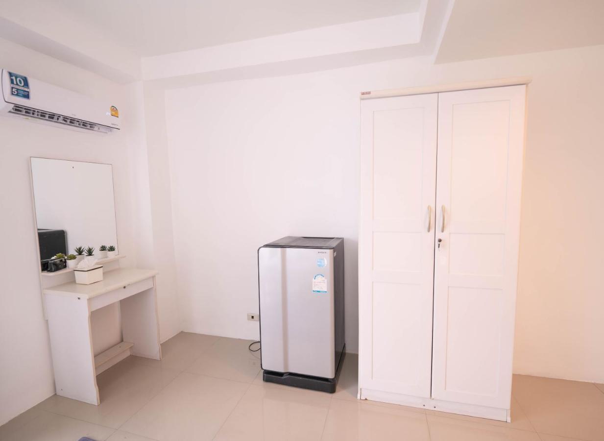 Roomquest Bangkok Sukhumvit 50 Eksteriør billede
